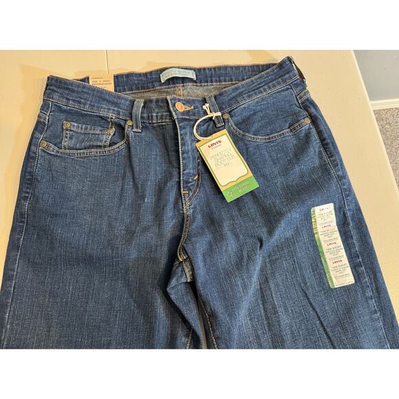 Levi's Women's jeans Perfectly Shaping boot cut 512 denim  Sz 16W short NEW - Picture 4 of 9